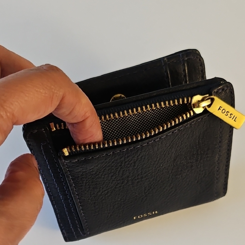 Fossil Multicolor Geometric Wallet - Picture 7 of 15